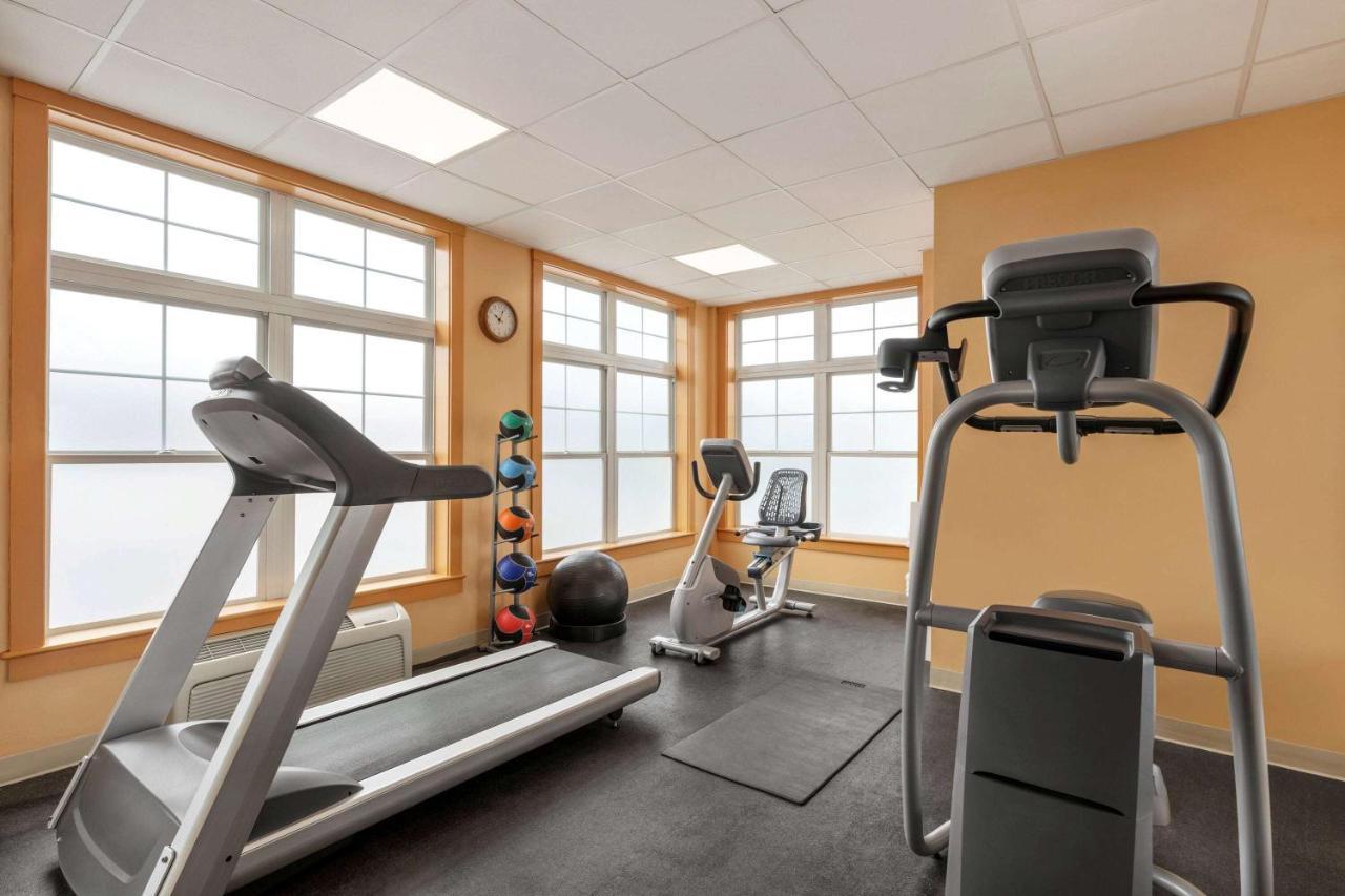 Days Inn By Wyndham Airport/Maine Mall South Portland Zewnętrze zdjęcie