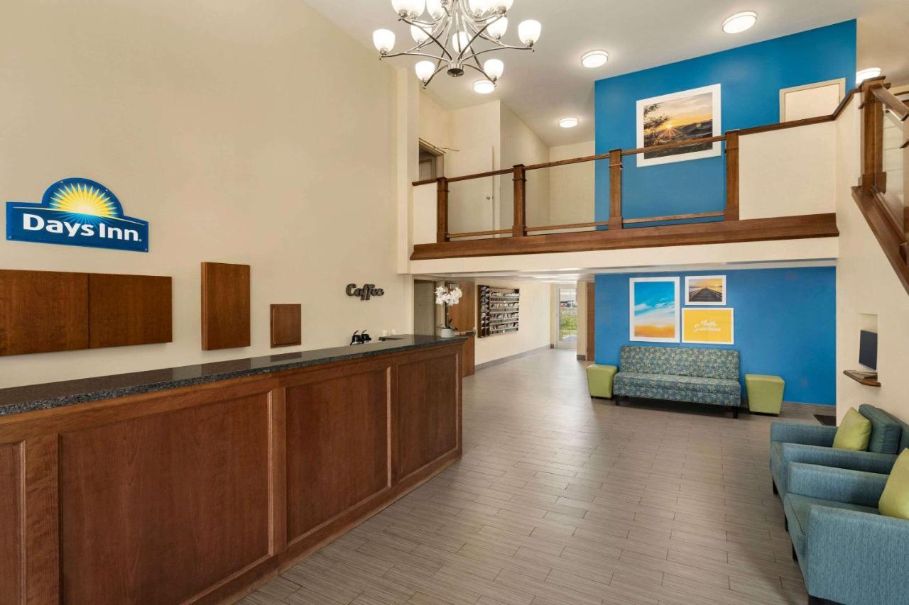 Days Inn By Wyndham Airport/Maine Mall South Portland Zewnętrze zdjęcie