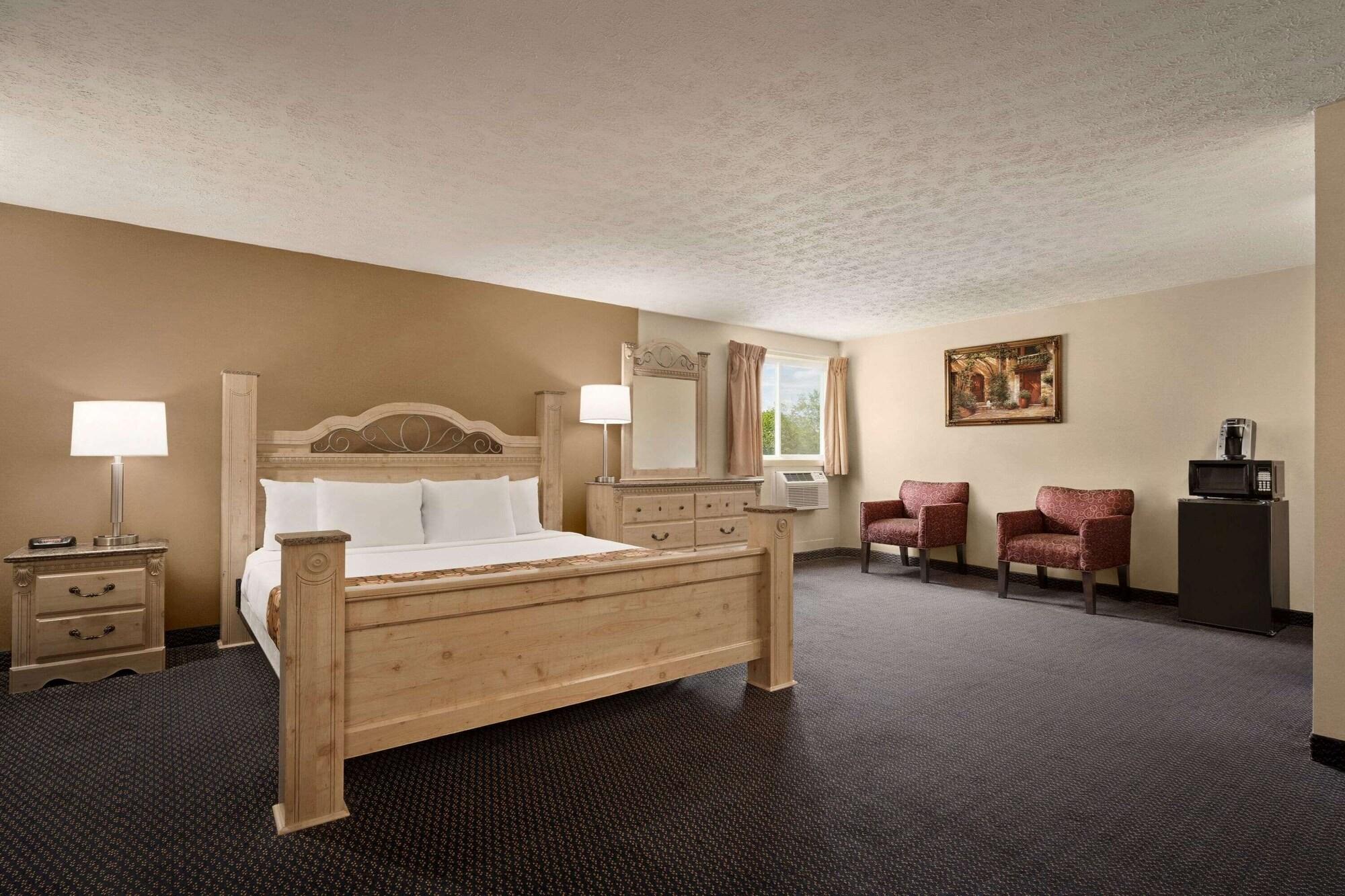 Days Inn By Wyndham Airport/Maine Mall South Portland Zewnętrze zdjęcie