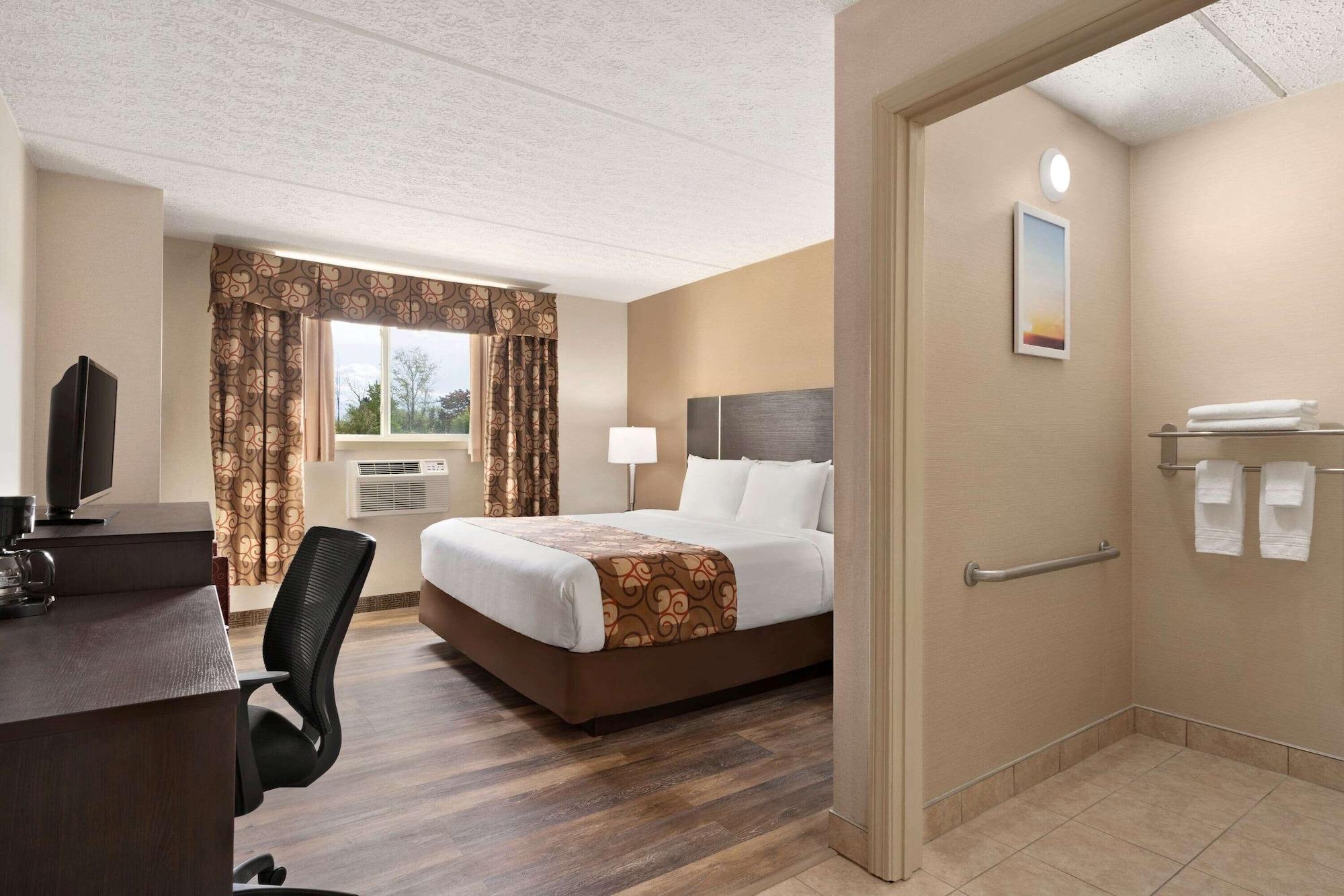 Days Inn By Wyndham Airport/Maine Mall South Portland Zewnętrze zdjęcie