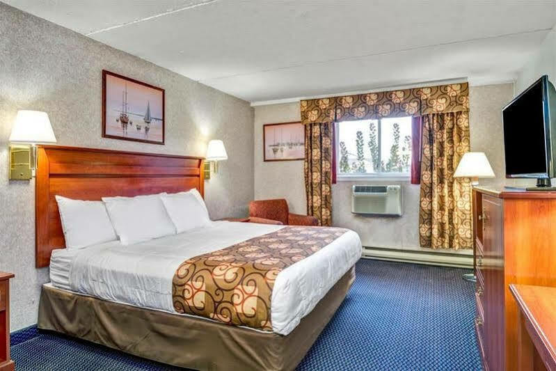 Days Inn By Wyndham Airport/Maine Mall South Portland Zewnętrze zdjęcie